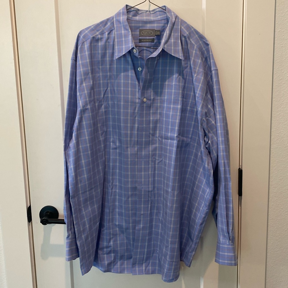 Talbot’s Men’s Long Sleeve Dress Shirt. 17 1/2 34/35. light Blue Plaid